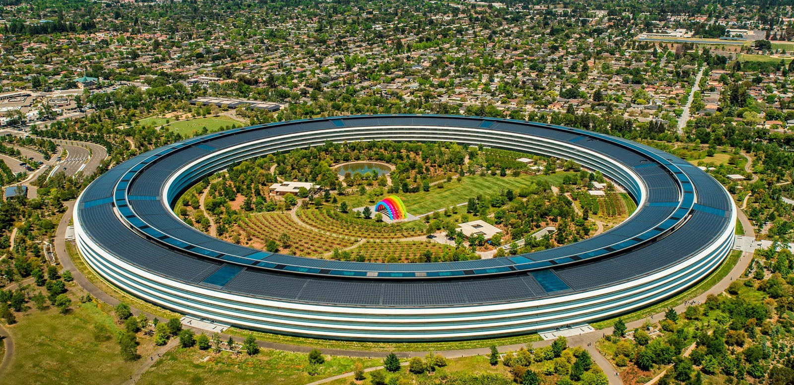 Apple Park, Cupertino, USA